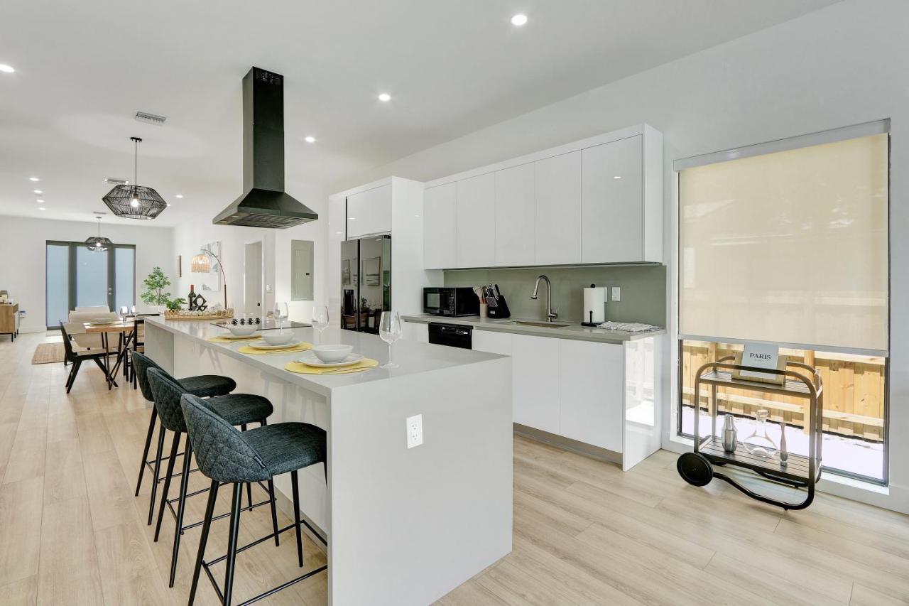 Ferienhaus Radiance - Modern Design, Poolside Escape *